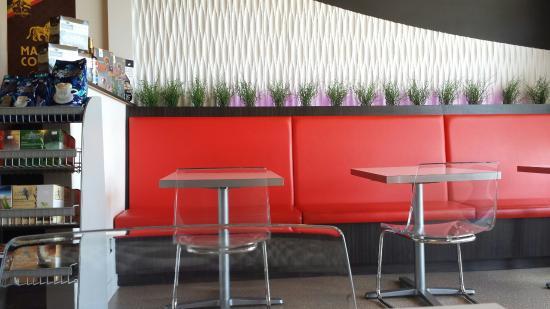 Sweet Little Cafe