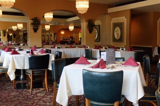 The Como Restaurant and Lounge