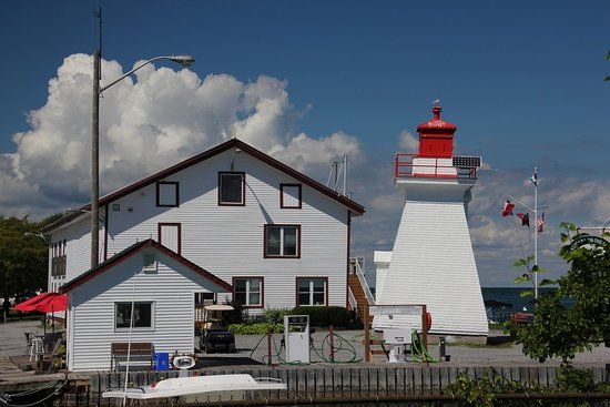 Niagara River Range Lighthouses
